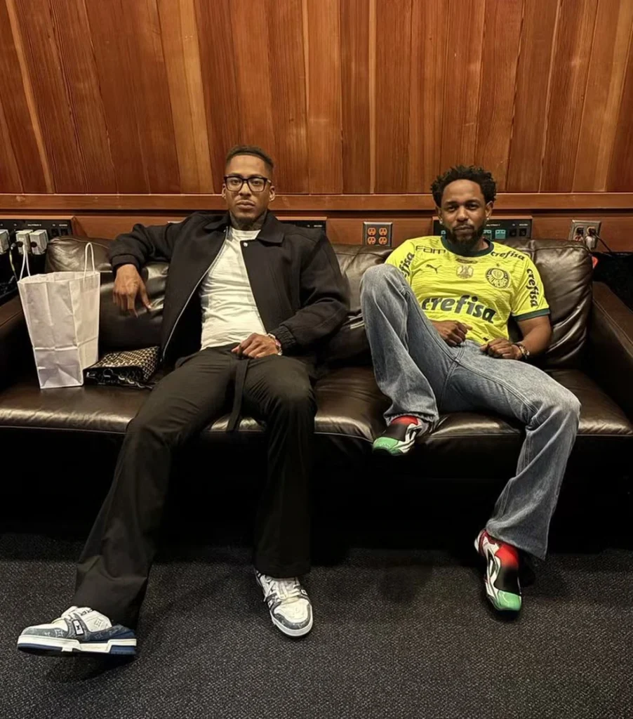 kendrick-lamar-palmeiras-902x1024 Kendrick Lamar veste camisa do Palmeiras e empolga torcida alviverde
