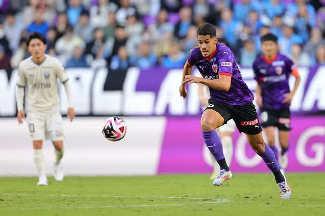 vasco Vasco mira contratação do zagueiro Lucas Oliveira para 2025