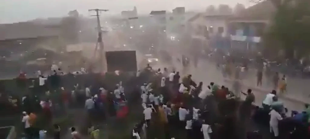 guine-briga-1024x460 Confrontos em final de campeonato na Guiné deixam dezenas de mortos